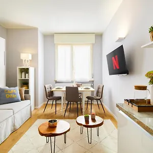https://cenacolo-vinciano-duomo-luxury-apartment.italymilanhotels.net