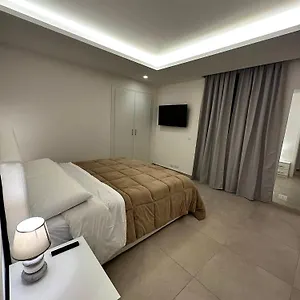 https://serenity-house-catania.sicilyhotelsitaly.net